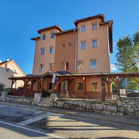 Villa Dijana Gracac  Ngoại thất bức ảnh
