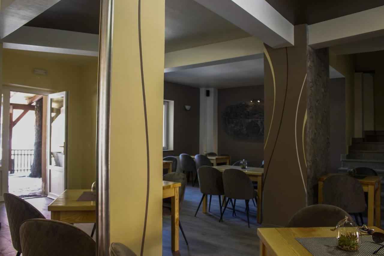 Villa Dijana Gracac  Ngoại thất bức ảnh