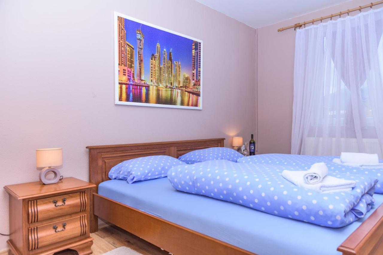 Villa Dijana Gracac  Ngoại thất bức ảnh