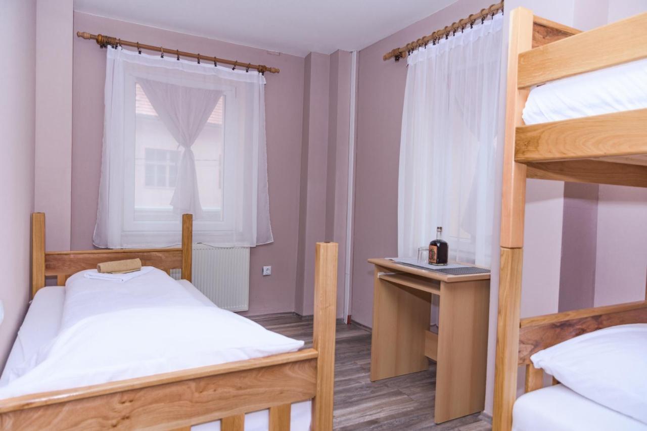 Villa Dijana Gracac  Ngoại thất bức ảnh